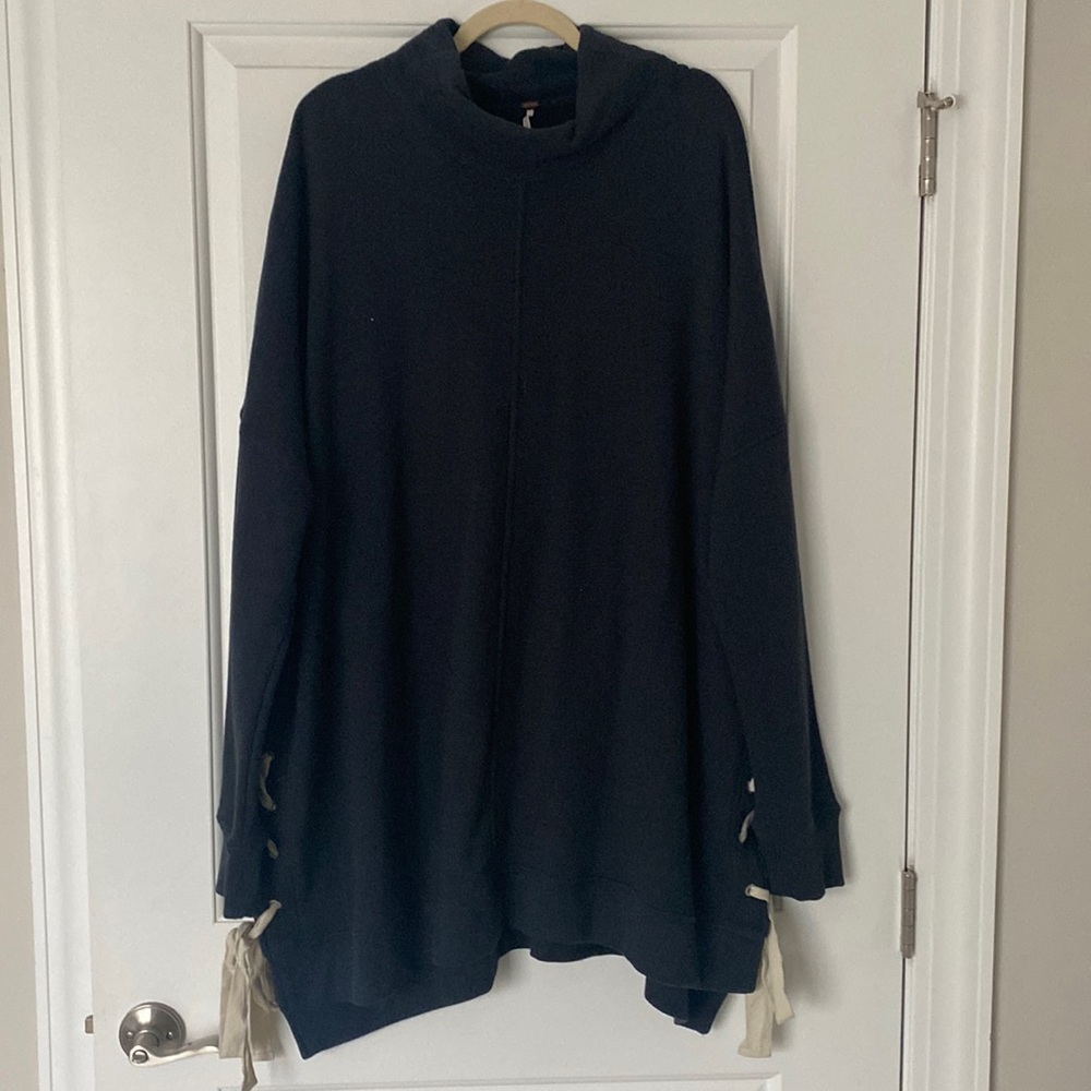 Free People Dark Blue long sleeve-sweater Tunic/Dress Size XL